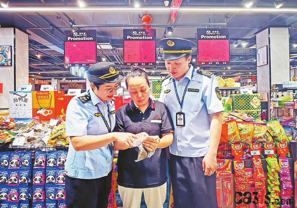 武義縣市場監管局開展粽子及熱銷肉制品食品安全專項檢查